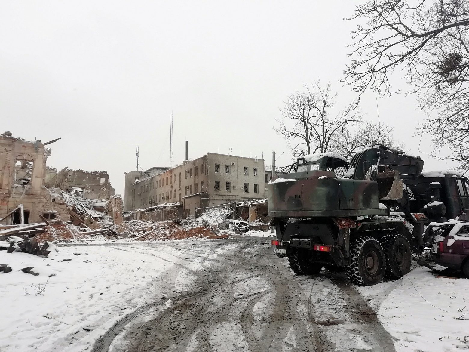 Ουκρανία: Η Ρωσία αλλάζει στρατηγική - Προχωράει σε πολιορκία των πόλεων «κλειδιά» και καταστρέφει υποδομές
