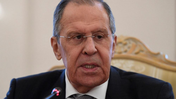 Λαβρόφ: Η Ρωσία δεν θα επιτρέψει στην Ουκρανία να έχει πυρηνικά όπλα