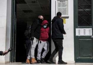 Νέα Φιλαδέλφεια: «Βίασα κάτι κορίτσια» – Σοκαριστικό βίντεο με την κυνική ομολογία του δράστη