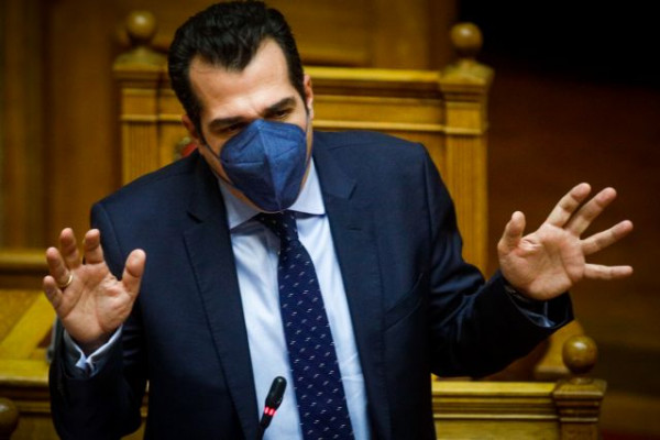 Πλεύρης: Οι ανεμβολιάστοι υγειονομικοί πρέπει να μείνουν εκτός ΕΣΥ- Προετοιμάζουμε διάταξη