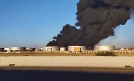 Σαουδική Αραβία: Μεγάλη έκρηξη σε πετρελαϊκές εγκαταστάσεις - Δίπλα στον χώρο που διεξάγεται η Formula 1