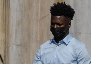 Σαϊντού Καμαρά: Σε 10 ημέρες η απόφαση της Αρχής Προσφυγών – Το συγκινητικό «ευχαριστώ»