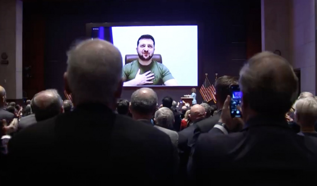 Ζελένσκι σε Κογκρέσο: «Να θυμάστε την 11η Σεπτεμβρίου όταν σκέφτεστε την Ουκρανία»