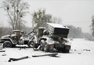 Πόλεμος στην Ουκρανία: Οι Ρώσοι υποχωρούν από το Κίεβο