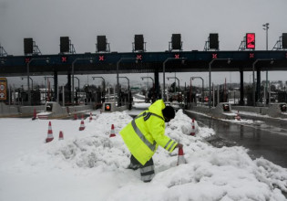 Κακοκαιρία Φίλιππος: Εκλεισε για 30 λεπτά η Εθνική Οδός Αθηνών – Λαμίας – Πού χρειάζονται αλυσίδες