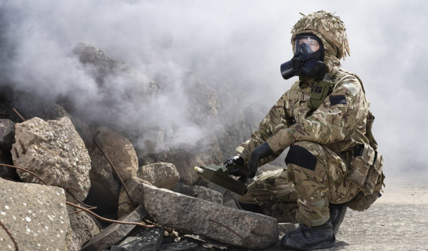 Πόλεμος στην Ουκρανία: Ο εφιάλτης των χημικών όπλων πάνω από το μέτωπο