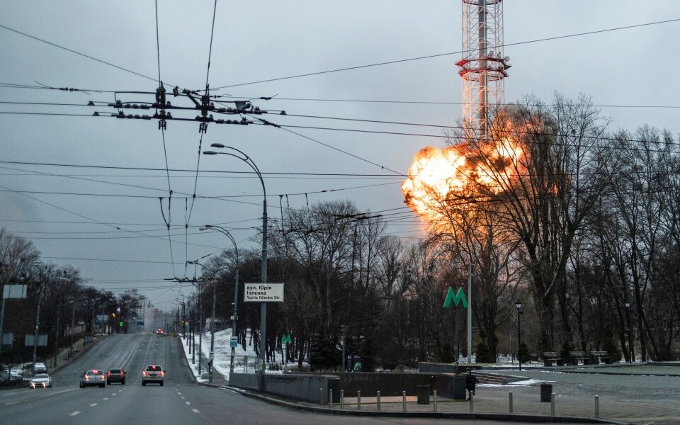 Πόλεμος στην Ουκρανία: Τουλάχιστον πέντε νεκροί από την επίθεση των Ρώσων στον πύργο τηλεπικοινωνιών