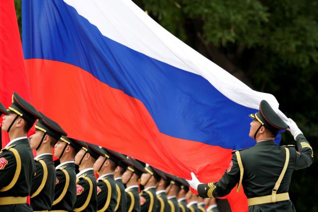 Πόλεμος στην Ουκρανία: Ο Πούτιν ζήτησε στρατιωτικό εξοπλισμό από την Κίνα