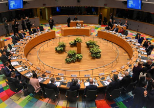 Σύνοδος Κορυφής ΕΕ: Συμβιβαστική λύση για την αγορά ηλεκτρικής ενέργειας – Τι αποφάσισαν οι «27»