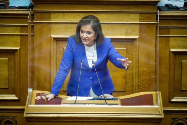 Μπακογιάννη: Ο Πούτιν ξέρει ότι δεν μπορεί να «φάει» τον Ζελένσκι