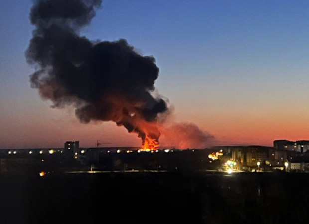 Ουκρανία: Σφίγγει η ρωσική θηλιά γύρω από το Κίεβο - Νέες εκρήξεις και ανθρωπιστική κρίση στις πολιορκημένες πόλεις