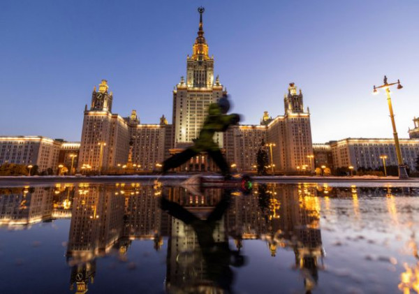 Πόλεμος στην Ουκρανία: Οι Ρώσοι εγκαταλείπουν μαζικά τη χώρα