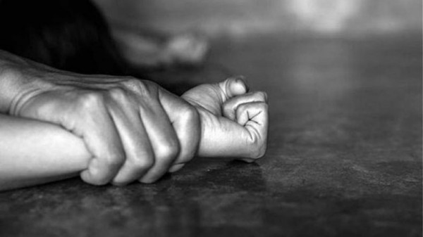 Ραγδαίες εξελίξεις: Ομολόγησε ο 73χρονος πατέρας τον βιασμό της ανάπηρης κόρης του στη Ρόδο