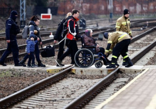 Πόλεμος στην Ουκρανία: Το συγκλονιστικό εξώφυλλο του Economist
