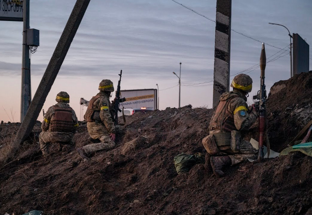 Πόλεμος στην Ουκρανία: Η μυστική επιχείρηση μεταφοράς στρατιωτικού εξοπλισμού