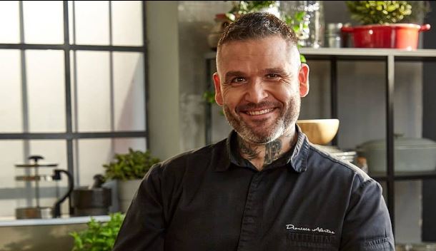 Διονύσης Αλέρτας: Δείτε τι κάνει ο τεσσάρων μηνών γιος του