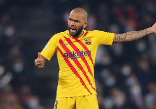 Μπαρτσελόνα: «Δένει» τον Άλβες μέχρι το 2023
