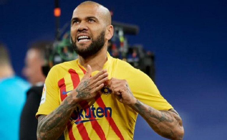 Μπαρτσελόνα: Ο Ντάνι Άλβες έχει ρίξει τεσσάρα στη Ρεάλ σε τρεις διαφορετικές δεκαετίες