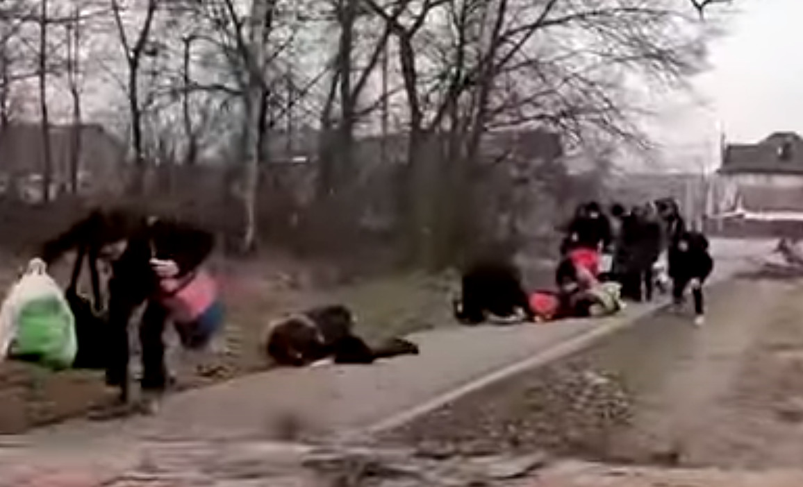 Ουκρανία: Βίντεο - σοκ από το Ιρπίν - Πυροβολισμοί εναντίον αμάχων