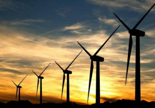 Bloomberg: Πράσινο φως για φορολογία των κερδών εταιρειών ενέργειας ετοιμάζεται να δώσει η ΕΕ