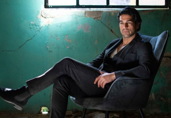 Νίκος Αναδιώτης: Τα «γυρίζει» για τις γυναίκες που πρέπει να μένουν στο σπίτι