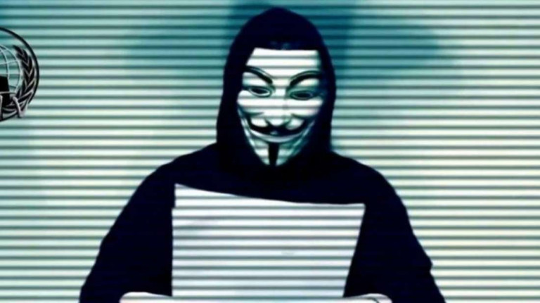 Anonymous προς Ρώσους: Ξεσηκωθείτε, καθαιρέστε τον Πούτιν