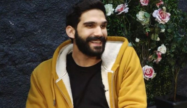 Βασίλης Αθανασόπουλος: «Στα αρνητικά σχόλια προσπαθείς να έχεις γερό στομάχι»