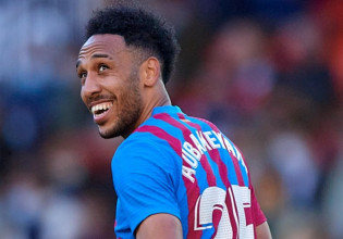 Ο Ομπαμεγιάνγκ δέχτηκε «ψαλίδι» 65% για να παίξει στην Μπαρτσελόνα