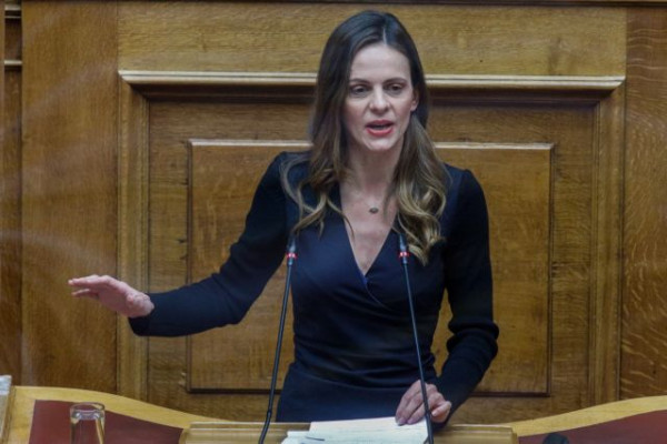 ΕΝΦΙΑ: Μπλέξαν τις γραμμές τους στον ΣΥΡΙΖΑ – Τι δήλωσαν Τσίπρας και Αχτσιόγλου