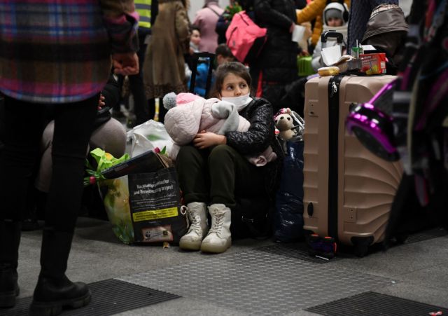 Πόλεμος στην Ουκρανία: Να πέσουν θύμα trafficking κινδυνεύουν πολλά ασυνόδευτα προσφυγόπουλα