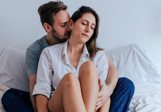 Σεξ: Αυτή είναι η ηλικία που έχουμε τις καλύτερες επιδόσεις