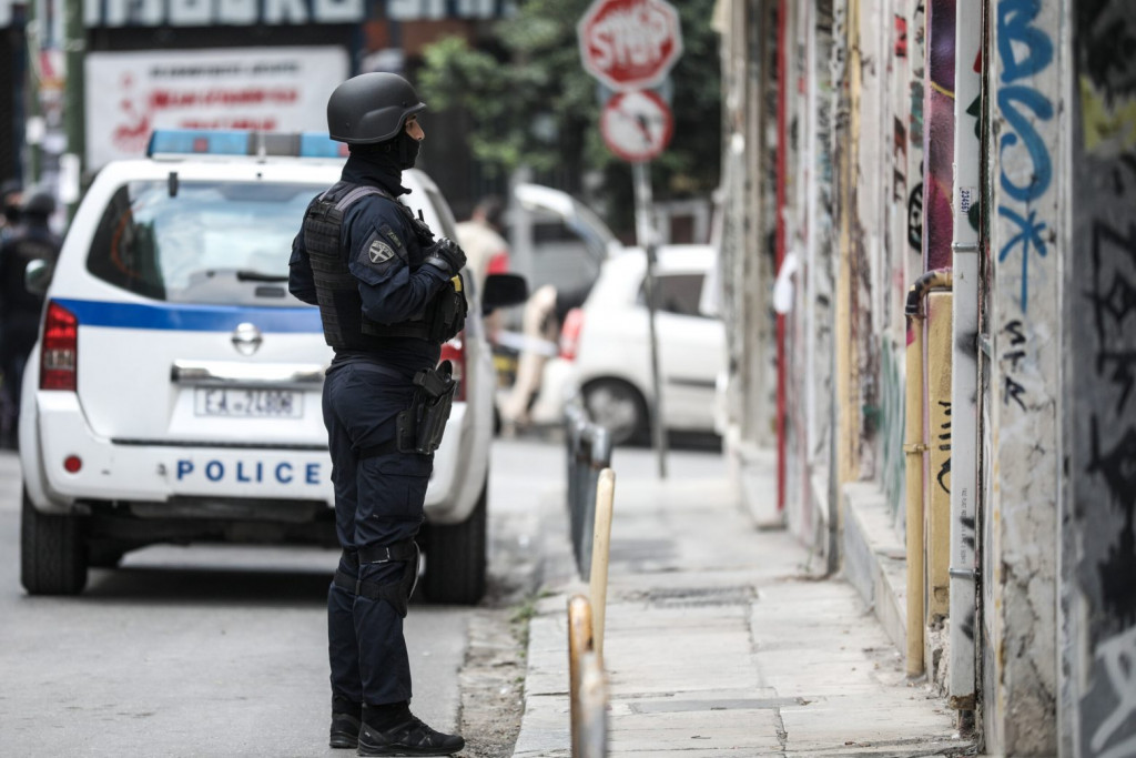 Ληστεία σε χρηματαποστολή στο Παγκράτι: Συνελήφθησαν οι δράστες – Έφεραν βαρύ οπλισμό