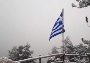 Κακοκαιρία «Φίλιππος»: Διακοπή κυκλοφορίας στην Πάρνηθα