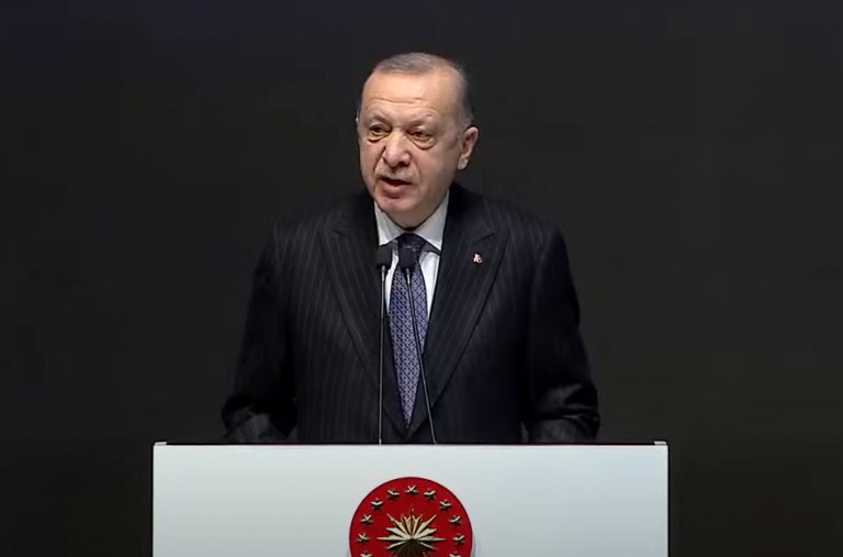 Ερντογάν: Φουντώνουν ξανά οι φήμες για την υγεία του – Δυσκολευόταν να μιλήσει