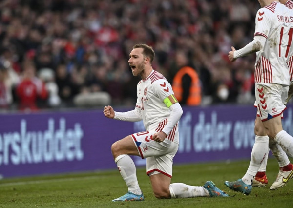 Νέα γκολάρα από τον Έρικσεν: Σκόραρε και κόντρα στη Σερβία (vids)