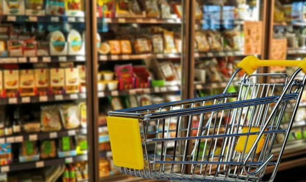 ΙΕΛΚΑ: Πόσα χρήματα κερδίζουν τον χρόνο οι καταναλωτές από τις προσφορές των σούπερ μάρκετ
