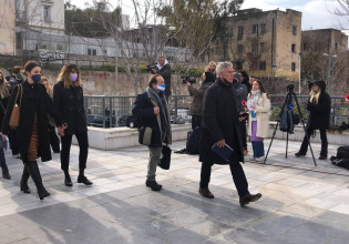 Πέτρος Φιλιππίδης: Έφτασαν στα δικαστήρια οι ηθοποιοί [Βίντεο]