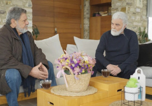 Η Γη της Ελιάς: Ο Ιάκωβος δίνει χρήματα στη μητέρα του Δημήτρη για να εξαγοράσει τη σιωπή της