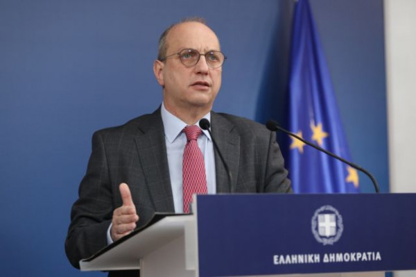 Οικονόμου: Ισχυρό πακέτο στήριξης που ανακουφίζει νοικοκυριά και επιχειρήσεις, χωρίς να διαλύει τα δημόσια οικονομικά