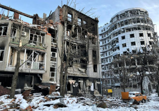 Πόλεμος στην Ουκρανία: Οι ρωσικές δυνάμεις σφυροκοπούν το Χάρκοβο, λέει ο δήμαρχος