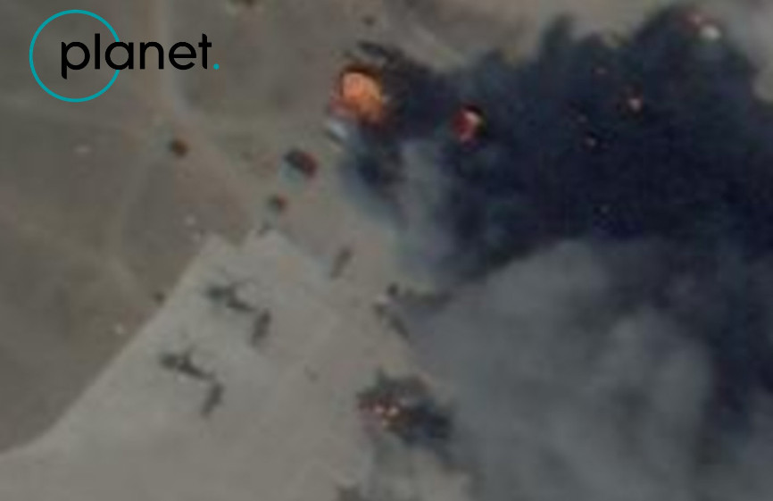 Ουκρανία: Κατεστραμμένα ρωσικά ελικόπτερα δείχνουν δορυφορικές φωτογραφίες