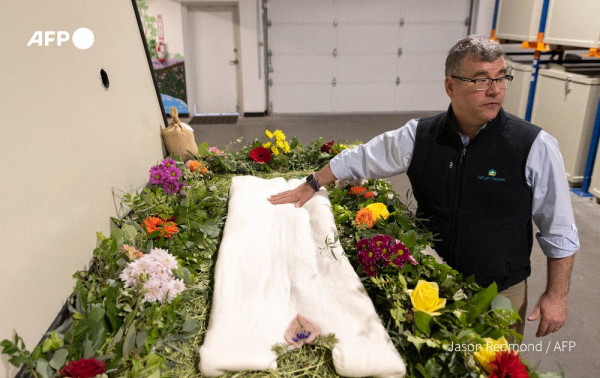 ΗΠΑ: Η οικολογική κηδεία κερδίζει έδαφος στην Αμερική – Τι είναι