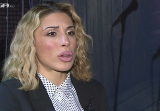 Μαρία Καρλάκη: «Μπήκε στο καμαρίνι έξαλλος, με έπιασε από τα χέρια και έβγαλε ένα αιχμηρό αντικείμενο»