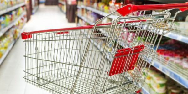 Ακρίβεια: Ράλι ανατιμήσεων σε βασικά προϊόντα – Πόσο αυξήθηκαν μέσα σε ένα μήνα