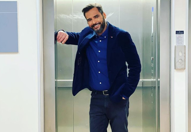 Γιώργος Καρτελιάς: «Έπρεπε να είμαι σε κώμα – Όλοι ρωτούσαν “πού είναι ο ετοιμοθάνατος”»