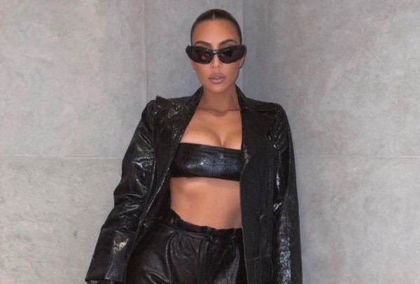 Κιμ Καρντάσιαν: Και επισήμως σε σχέση με τον Πιτ Ντέιβιντσον