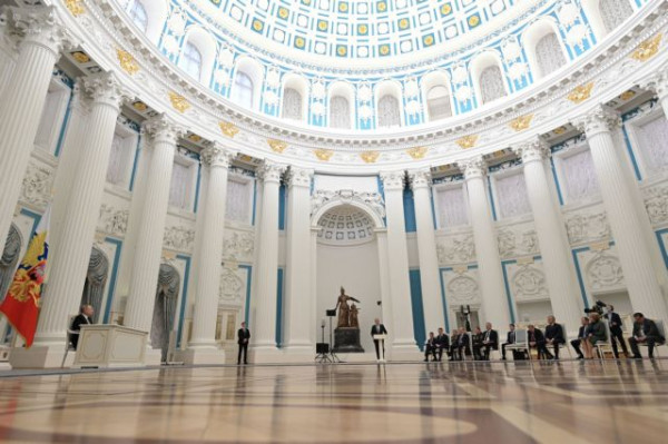 Πόλεμος στην Ουκρανία: Τι απαντά το Κρεμλίνο για μία πιθανή ειρηνευτική συμφωνία