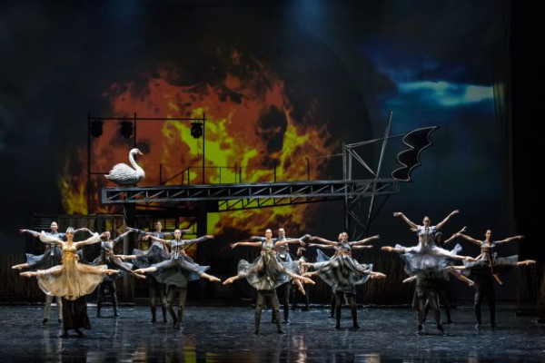 ΣΥΡΙΖΑ: Ο αποκλεισμός έργων του ρωσικού πολιτισμού ενισχύει τον πόλεμο