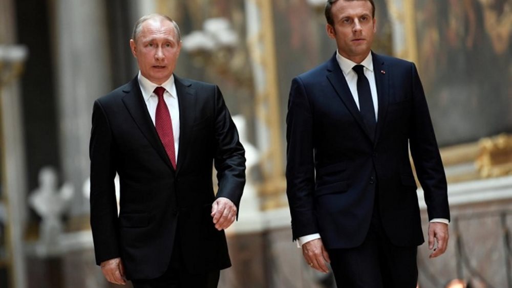 Πόλεμος στην Ουκρανία: Επικοινωνία Μακρόν - Πούτιν για την εκκένωση της Μαριούπολης που οργανώνουν Γαλλία, Ελλάδα και Τουρκία