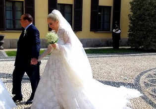 Σίλβιο Μπερλουσκόνι: Παντρεύτηκε την κατά 53 χρόνια νεότερή του αλλά τα παιδιά του είναι έξαλλα για την περιουσία